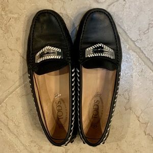*TOD’S* Loafer - Black Size 39 or 9